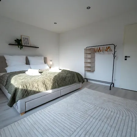 Lightview - Parkplatz, Zentral, Kueche Appartement