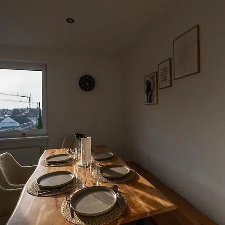 Lightview - Parkplatz, Zentral, Kueche Appartement Heilbronn
