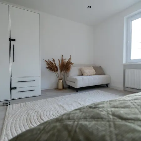 Lightview - Parkplatz, Zentral, Kueche Appartement Heilbronn
