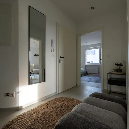 Lightview - Parkplatz, Zentral, Kueche Appartement Heilbronn