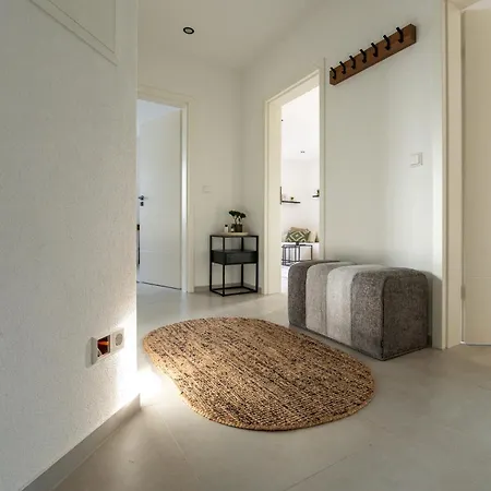 Lightview - Parkplatz, Zentral, Kueche Appartement Heilbronn